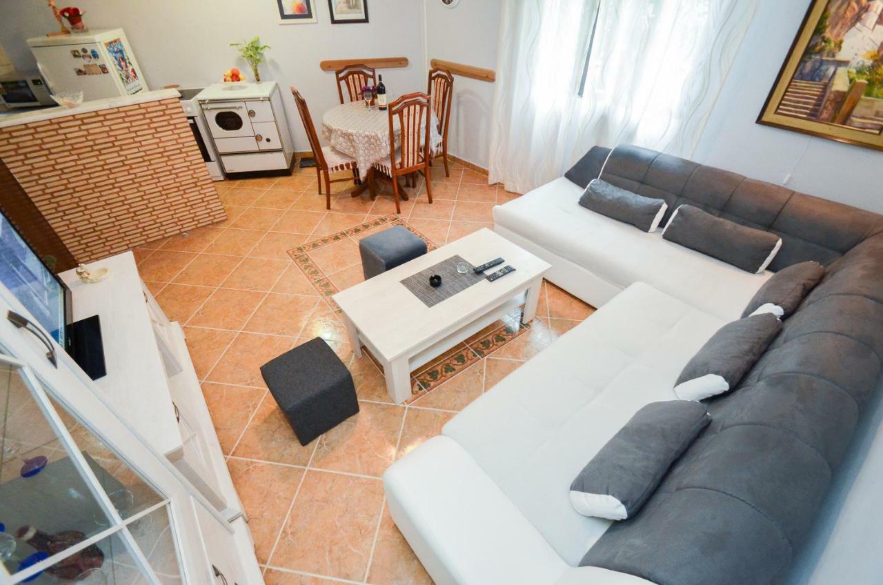 Apartment Buki Kotor Eksteriør bilde