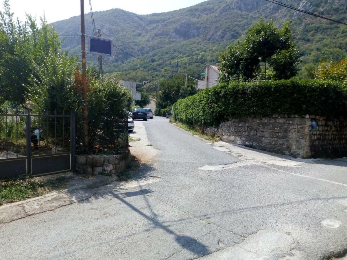 Apartment Buki Kotor Eksteriør bilde